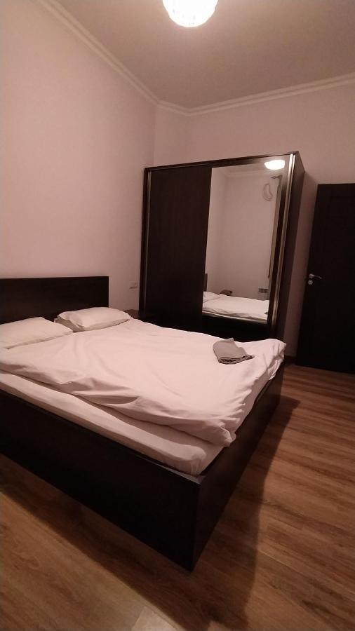 Elite Apartments Jerevan Buitenkant foto